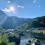 Le Gite De Moulinas بيت للعطل Gluiras