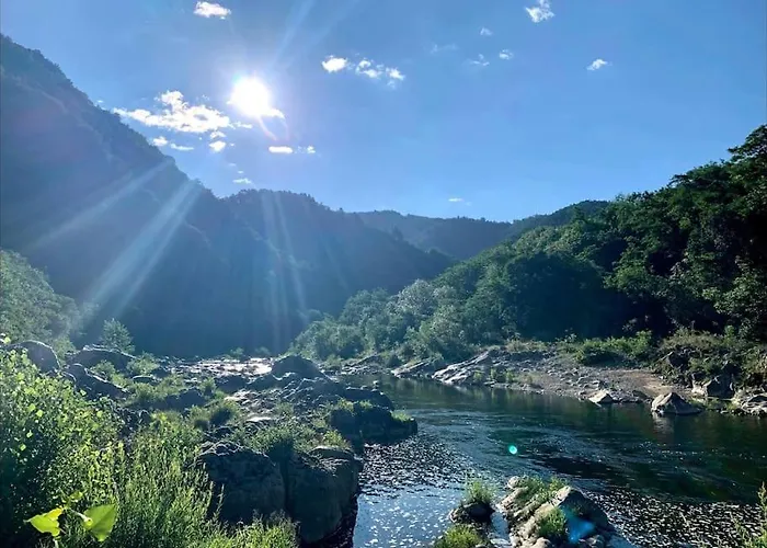 Le Gite De Moulinas Hébergement de vacances Gluiras